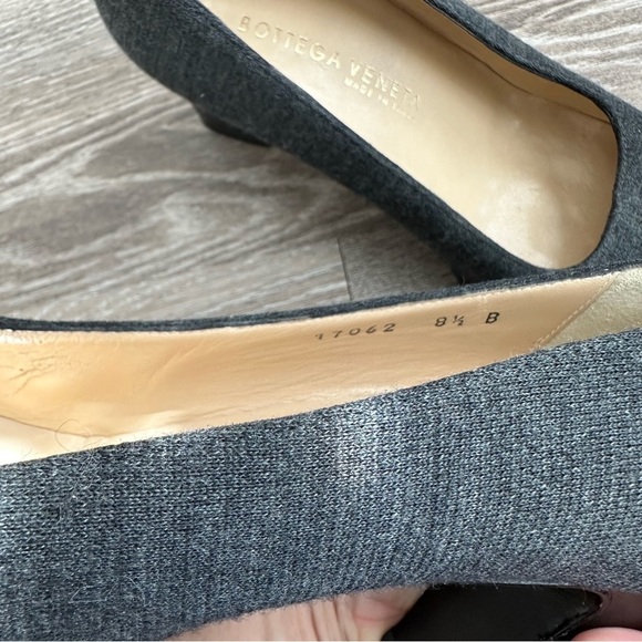 Bottega Veneta vintage jersey square toe stacked heel, heels. Trendy style - Picture 2 of 9